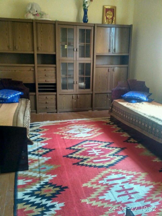 Western House Bed & Breakfast Qorowul Екстериор снимка