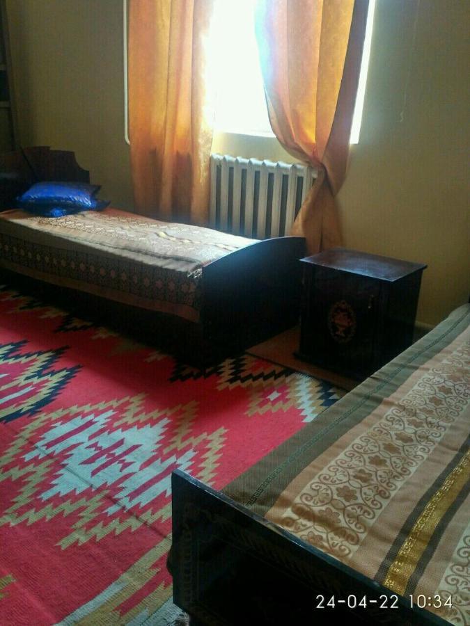 Western House Bed & Breakfast Qorowul Екстериор снимка